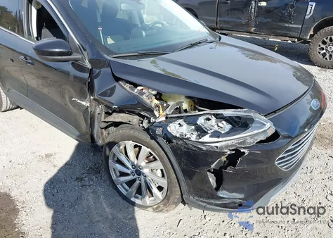 2021 Ford Escape Titanium Hybrid from USA, damaged, VIN 1FMCU0DZ0MUA18504